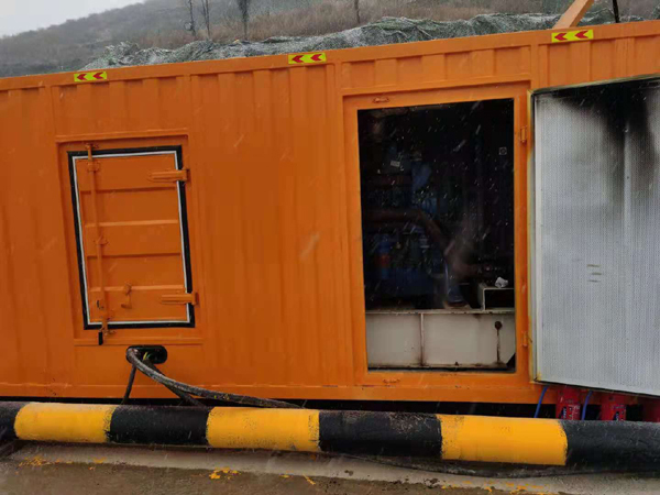 丰润发电机出租 柴油发电机组电压低报警怎么办？