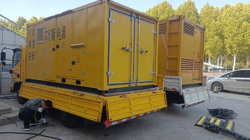 丰润柴油发电机组和UPS电源配合使用时的注意事项